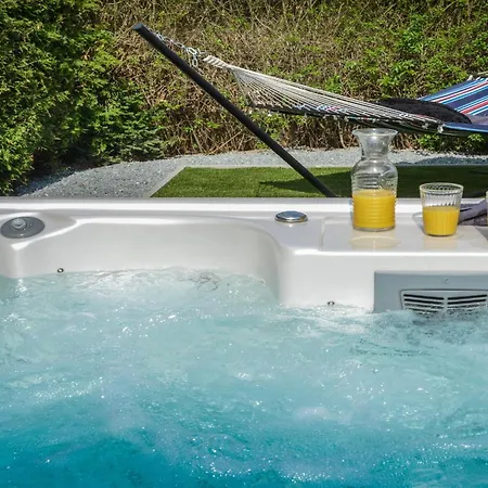 ヴィラ In Roprachtice Near Slopes