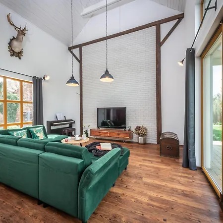 In Roprachtice Near Slopes ヴィラ Recany nad Labem