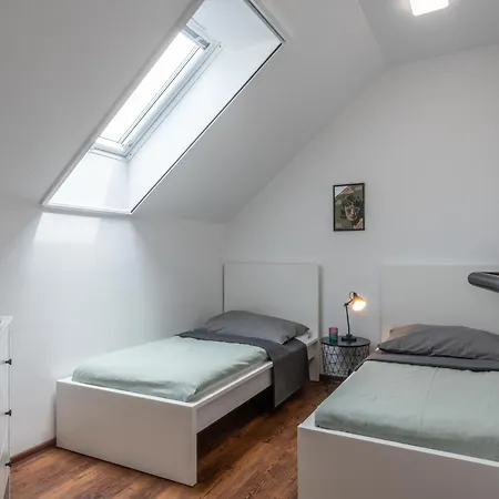 In Roprachtice Near Slopes ヴィラ *